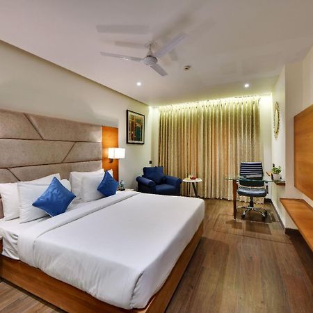 The Glory Suites Near Igi Airport New Delhi Ngoại thất bức ảnh