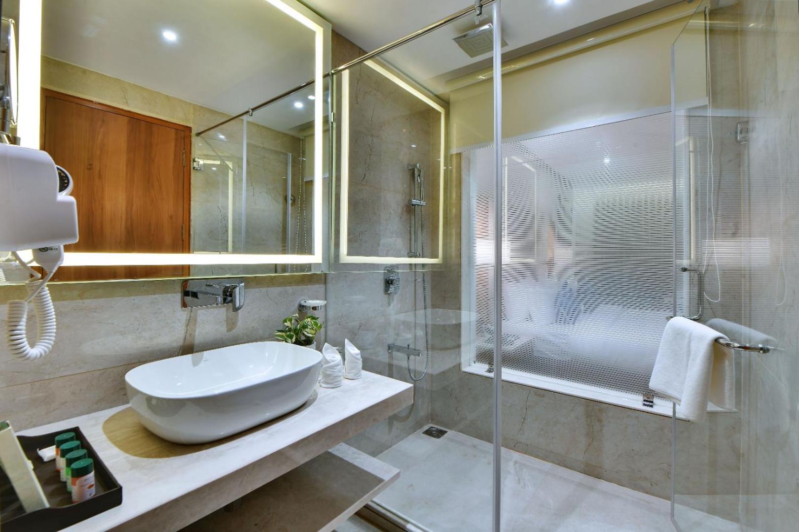 The Glory Suites Near Igi Airport New Delhi Ngoại thất bức ảnh